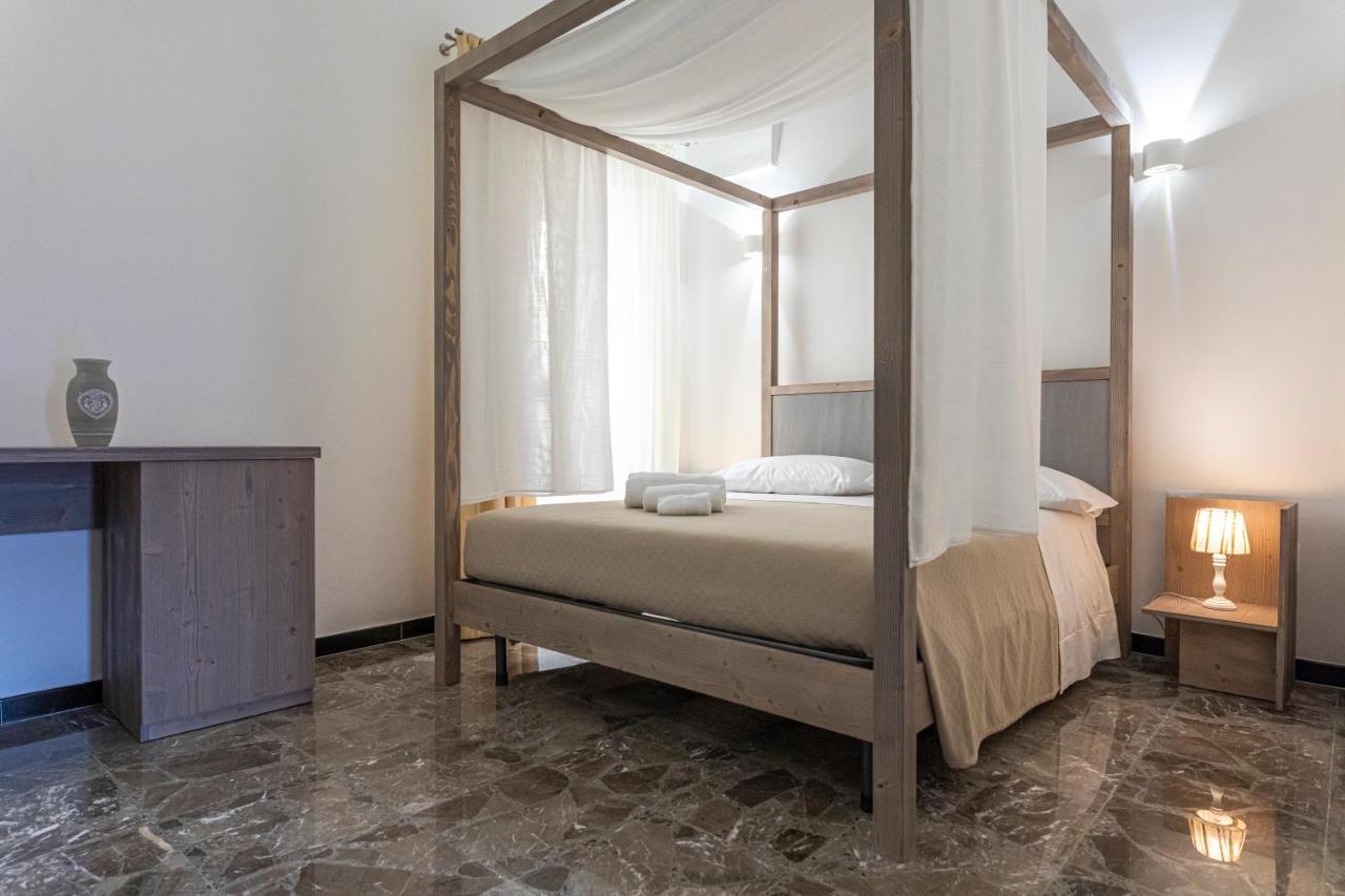 Corte Rovito Rooms & Suites Ugento Εξωτερικό φωτογραφία