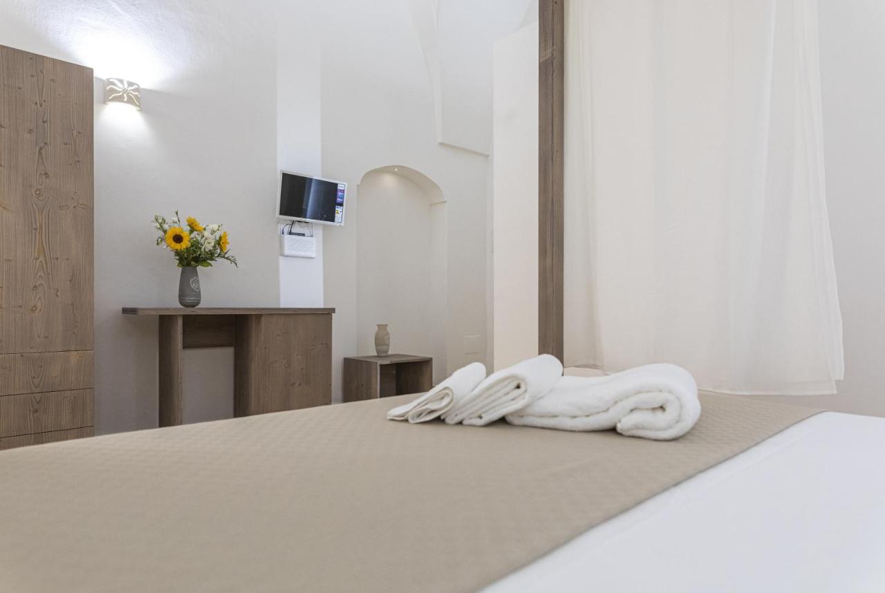 Corte Rovito Rooms & Suites Ugento Εξωτερικό φωτογραφία